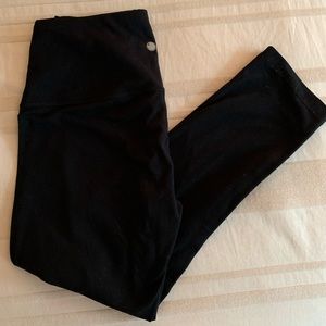Yogalicious Leggings Cropped Size Small